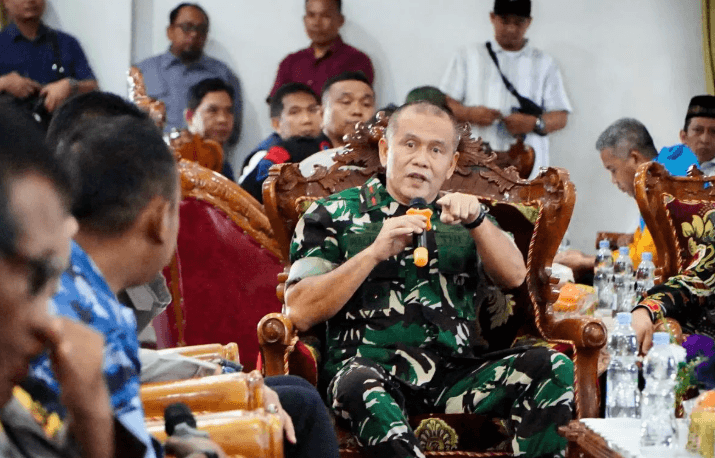 Presiden Prabowo Singgah di Bengkulu Sebelum Ke Malaysia