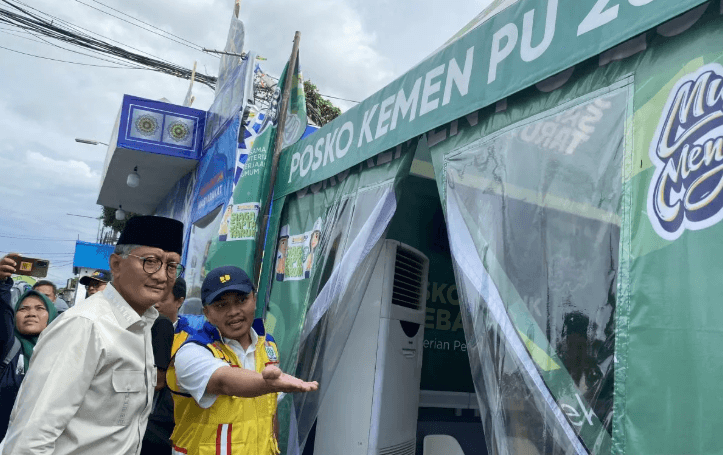 Menteri PU Tinjau Posko Arus Balik Lebaran dari Merak hingga Serang