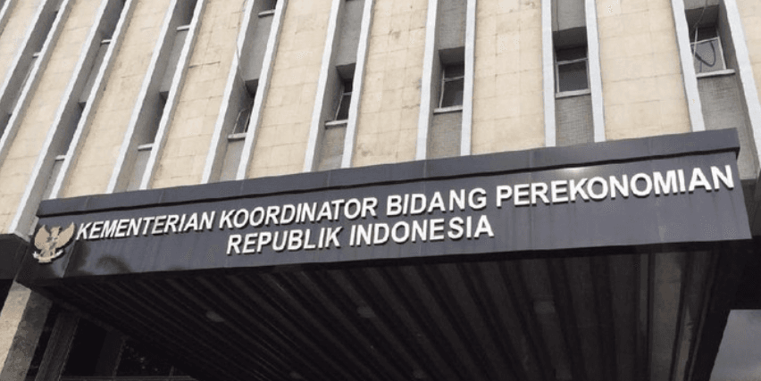 RI Kena Tarif Trump 32%, Airlangga Panggil Wamen-Asosiasi Pengusaha