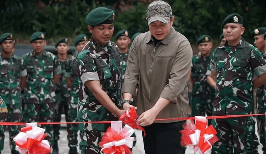 Sekretaris Kabinet Resmikan Lapangan Tembak 100 Meter di Yonif 328 Jawa Barat