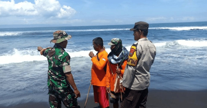 Sang Anak Selamat, Ayah Ditemukan Tak Bernyawa Meski Sempat Dievakuasi ke Puskesmas