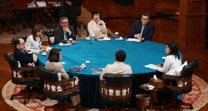Presiden, Media, dan Komunikasi yang Terlembaga