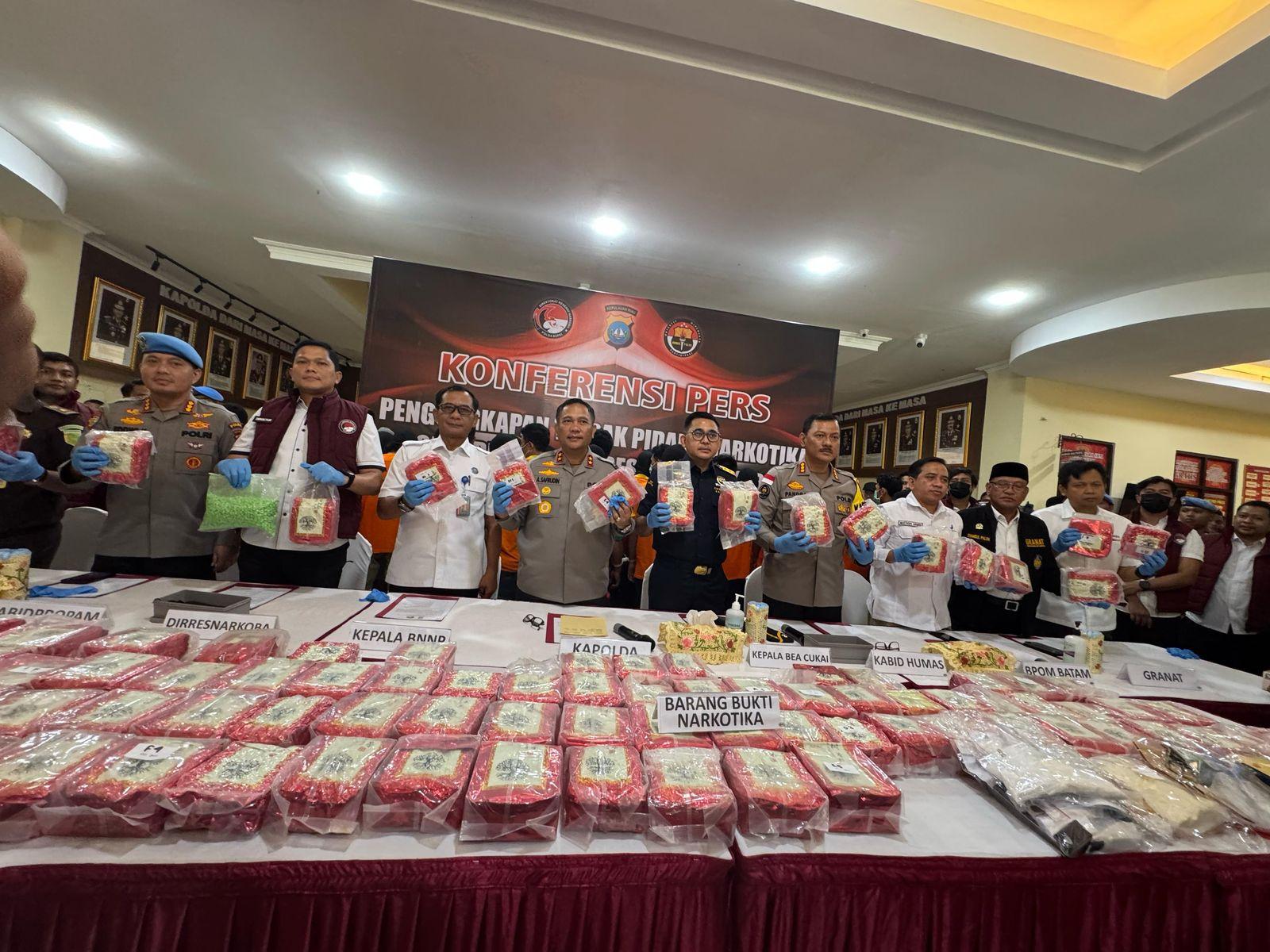 Penyelundupan 93 Kg Sabu Digagalkan Bea Cukai Batam dari Kapal Nelayan di Perairan Lagoi