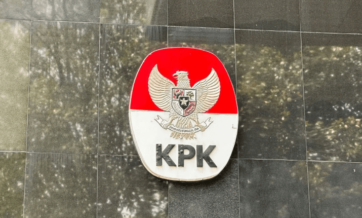 KPK Periksa Hadiyanto dan Robert Pakpahan Terkait Dugaan Korupsi Kredit LPEI