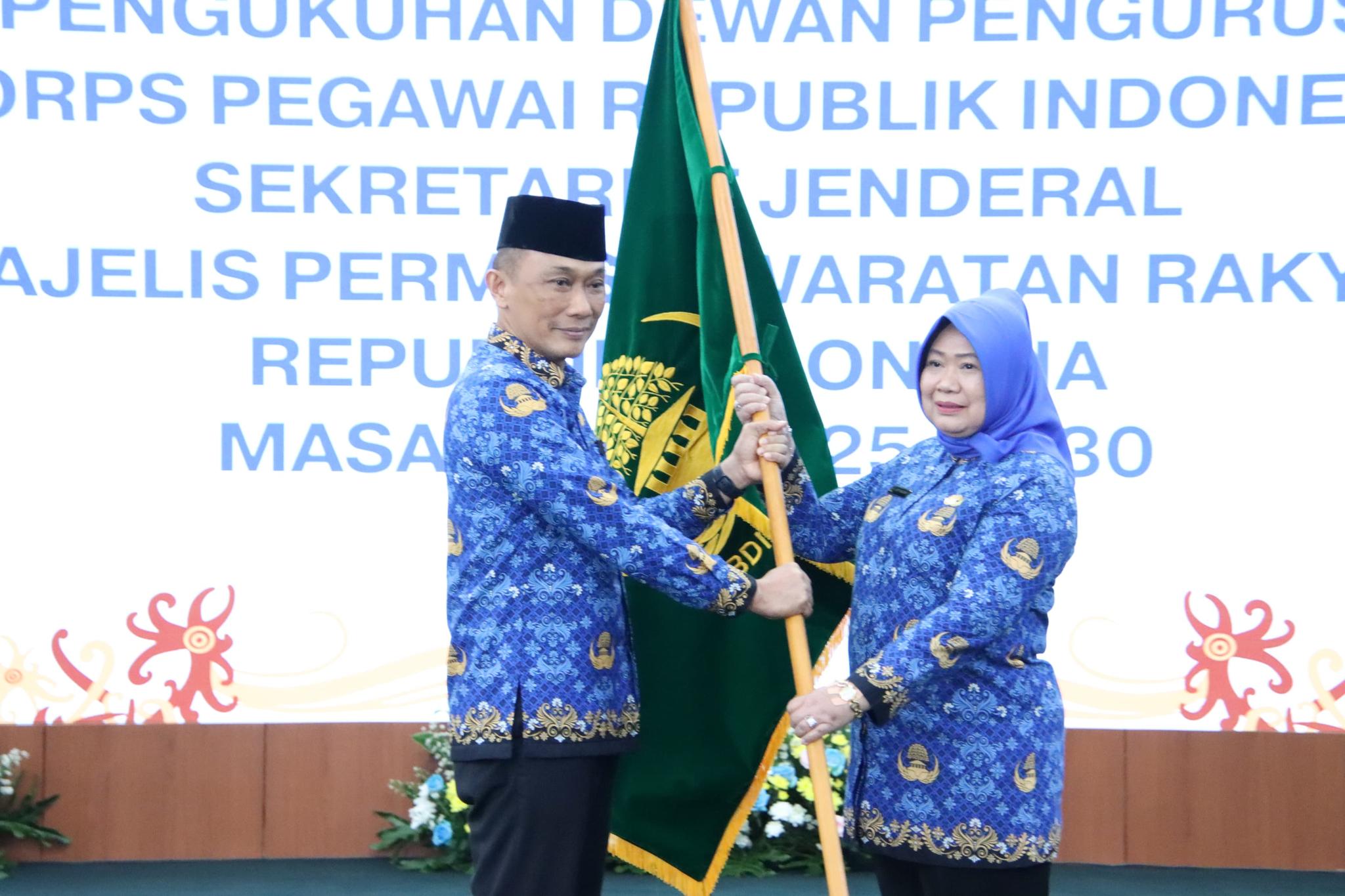 Pengukuhan Dewan Pengurus Korpri MPR RI, Siti Fauziah : Kami Siap Memajukan  Korpri MPR Untuk Memperkuat Bangsa dan Negara