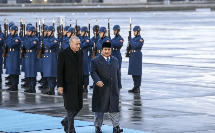Prabowo Disambut Erdogan dalam Kunjungan Kenegaraan di Turki