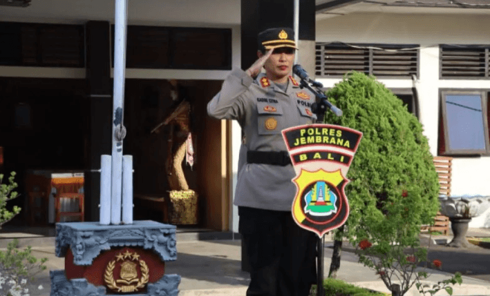 Kapolres Baru Jembrana Minta Polisi Jadi Teladan dalam Kedisiplinan dan Kerapian
