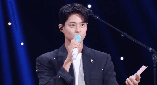 Acara Musik KBS “The Seasons” Bergeser ke Larut Malam, Park Bo-gum Tetap Jadi Magnet Penonton