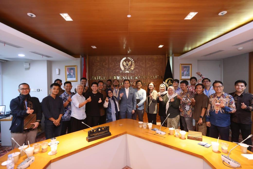 Dukung Pengembangan Kopi dan Koneksi di Era Smart Society, Ibas: Majukan Hulu Hilir Kopi Indonesia Mendunia