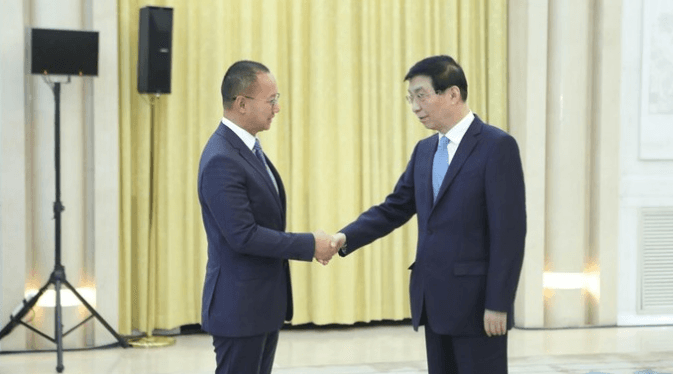 Temui Wang Huning, Waka MPR Dorong Hubungan RI-China Saling Menghormati