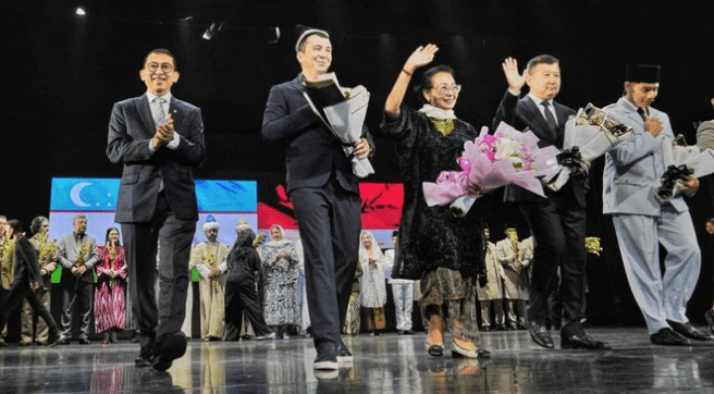 Teater Imam Al-Bukhari-Soekarno: Simbol Kolaborasi Budaya dan Sejarah Dua Bangsa