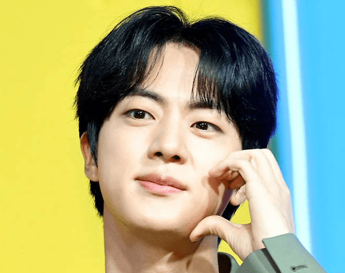 Jin BTS Umumkan Comeback Lewat Mini Album Kedua Berjudul Echo