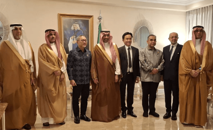 Menteri Arab Saudi Soroti Potensi Besar Kerja Sama Industri dan Pertambangan dengan Indonesia