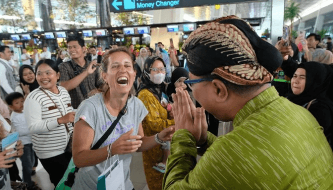Begini Jurus Bandara Soetta Raih Penghargaan Staf Terbaik di Asia 2025