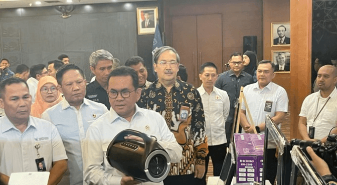Kemendag Sita Barang Elektronik dan Mainan Anak Ilegal Senilai Rp 15 Miliar