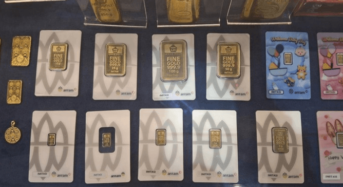 Ketidakpastian Global Dorong Permintaan Emas Sebagai Aset Aman