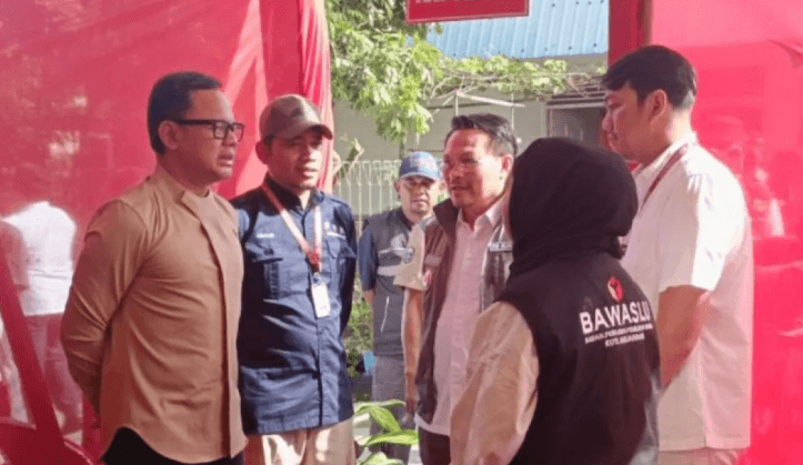 Wamendagri Tinjau PSU Banjarbaru, Sebut Partisipasi Pemilih Lebih Tinggi dari Pilkada 2024