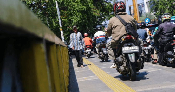 Pramono Bakal Tertibkan Parkir Liar di Jalur Sepeda dan Pedestrian, Fokuskan Pengembangan Kawasan Hijau dan Olahraga
