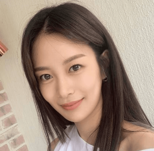 Song Da-eun Ungkap Operasi Terbaru dan Tegaskan Dirinya Bukan Bagian dari Skandal: “Itu Bukan Aku”