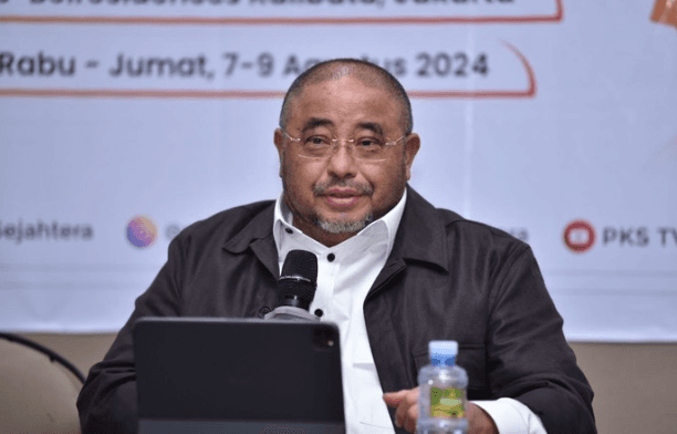 Tetap Mengabdi di Tengah Krisis, PKS Hadirkan Program Konkret untuk Masyarakat