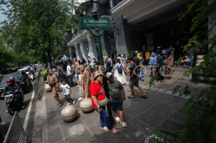 Ratusan Pelanggar Rokok di Malioboro Disanksi, Mayoritas Wisatawan Luar Daerah