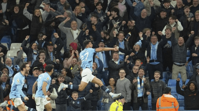 Gol Matheus Nunes di Menit Akhir Antar Manchester City Kalahkan Aston Villa 2-1
