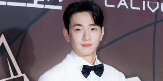 Rumah Baru Nam Yoon-soo di Pyeongchang-dong Jadi Sorotan di Acara TV
