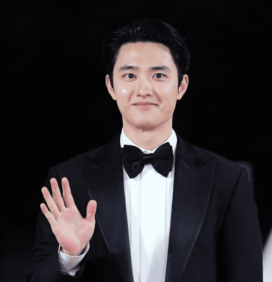 Do Kyung-soo Sumbangkan Suara Hangatnya untuk Lagu OST “Forever” Drama Someday, My Life as a Resident