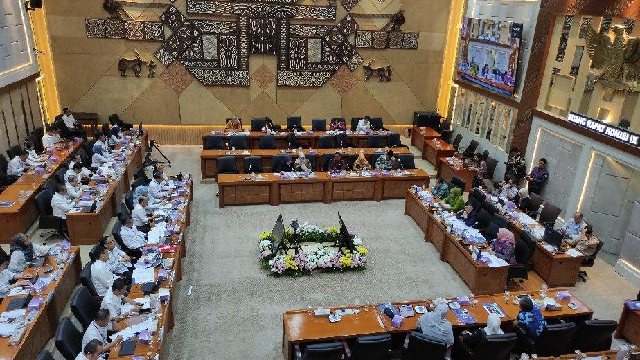 Komisi IX DPR Bahas Masalah JKN di Cirebon, Soroti UHC dan Data PBI Tidak Aktif