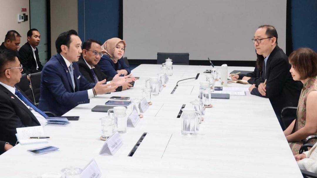 Bertemu Kementerian Lingkungan Hidup Singapura, Ibas: Dorong Kerjasama Investasi Pengelolaan Sampah, Air, dan Pelestarian Lin