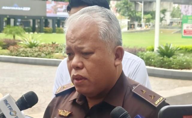 Tian Bahtiar Wajib Lapor Setiap Senin Usai Statusnya Jadi Tahanan Kota