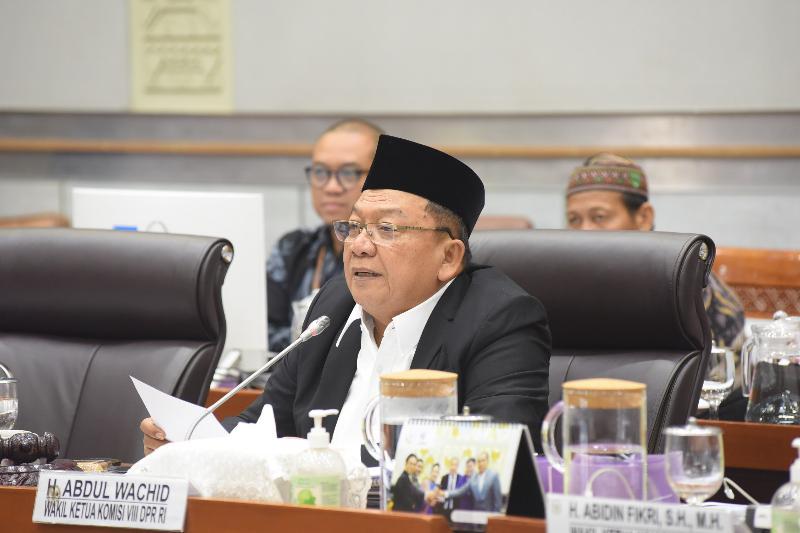 DPR Dorong Peningkatan Layanan Haji 2025