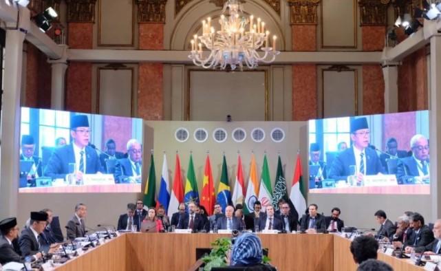Menlu RI Tegaskan Peran BRICS dalam Tegakkan Hukum Internasional dan Dorong Perdamaian Global
