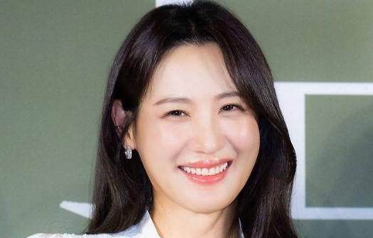 Suhyun Teken Kontrak dengan Saram Entertainment, Siap Aktif Lagi Lewat Proyek Internasional dan Drama Baru