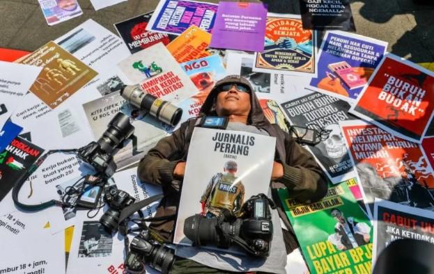 Sorotan 1 Mei: Fatwa Vasektomi, Keracunan Makanan di Bandung, dan Kasus Joki UTBK di ITB