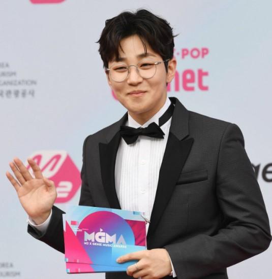 DinDin Vs PD Joo Memanas di 2 Days & 1 Night: “Kalau Takut, Kalian Bisa Pergi Saja!”