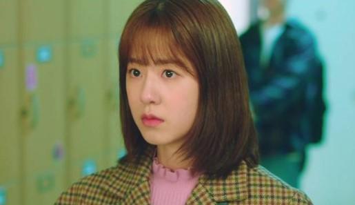 Jung Jae-hyun Dihadapkan Pengakuan Publik Tak Terduga di “Dear.M”, Ma-ju-ah Dilanda Konflik Batin