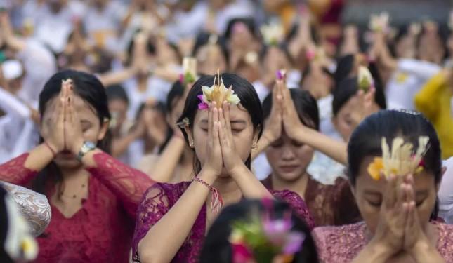 Hari Kuningan Diperingati Umat Hindu sebagai Hari Doa untuk Kemakmuran