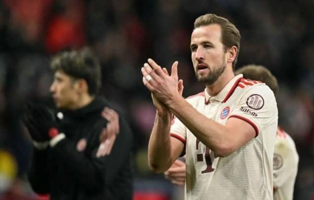 Harry Kane Resmi Angkat Trofi Pertama, Bayern Munich Kunci Gelar Bundesliga ke-33