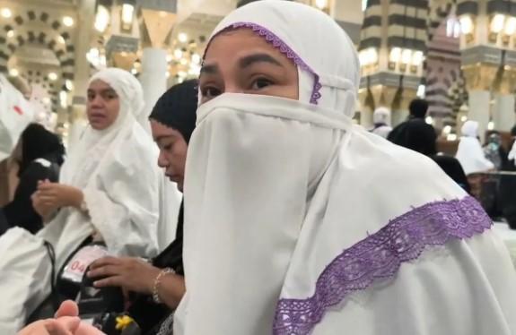 Kisah Haru Maimunah Gantikan Sang Ibu Naik Haji: Bukti Bakti Seorang Anak hingga Tanah Suci