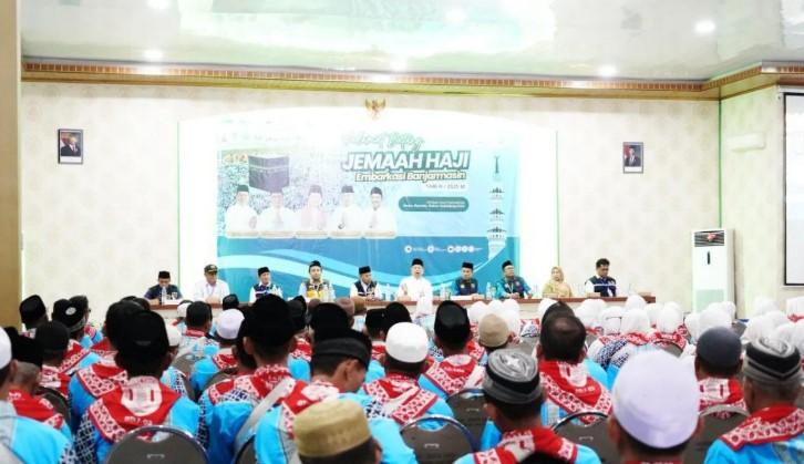 Ratusan Calon Haji dari Tabalong Siap Diberangkatkan ke Tanah Suci Melalui Embarkasi Banjarmasin