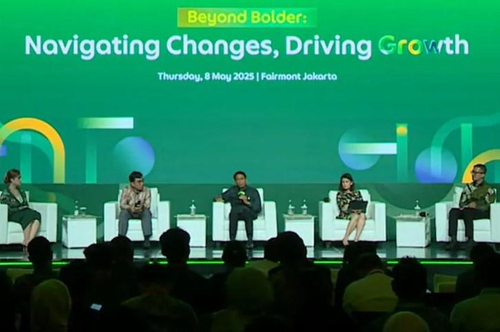 Dirut KAI Paparkan Strategi Adaptif dan Inovatif di Grab Business Forum 2025