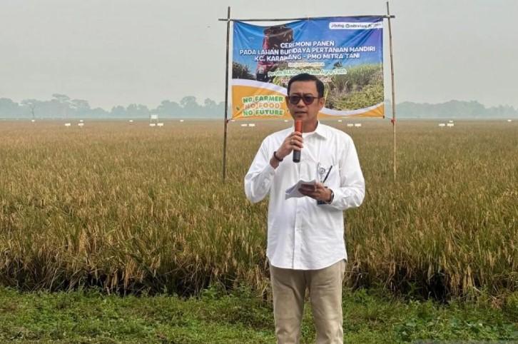 Bulog Jabar Serap 338 Ribu Ton Beras, Tambah Kapasitas Gudang untuk Tampung Hasil Panen