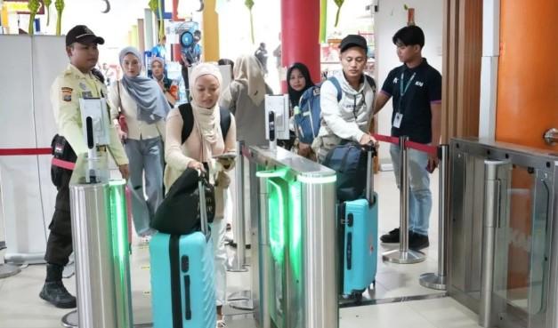 KAI Sumut Siapkan 51.880 Tiket Kereta untuk Libur Panjang Waisak, Penumpang Diimbau Pesan Lebih Awal