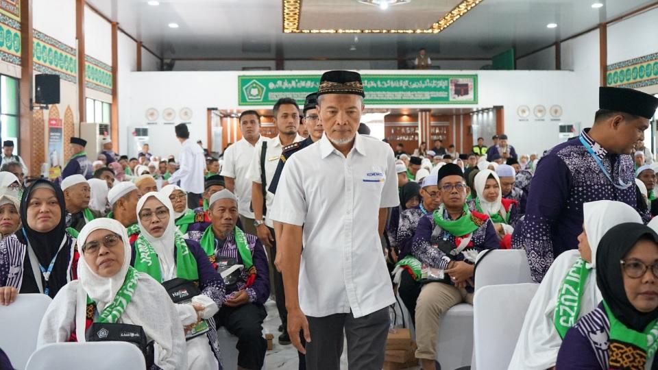 Bea Cukai Edukasi Jemaah Haji Soal Imei dan Bea Masuk