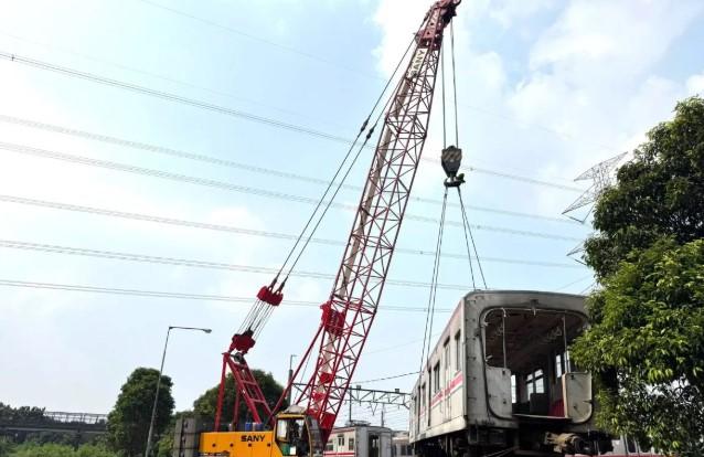 KAI Logistik Selesaikan Pemindahan 55 Unit KRL Tidak Beroperasi dari Depo Depok dalam 23 Hari