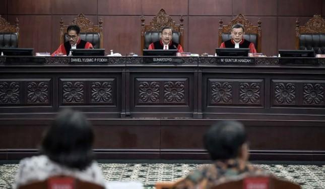 Tiga Panel Hakim Periksa Permohonan Formil dan Materiil UU TNI