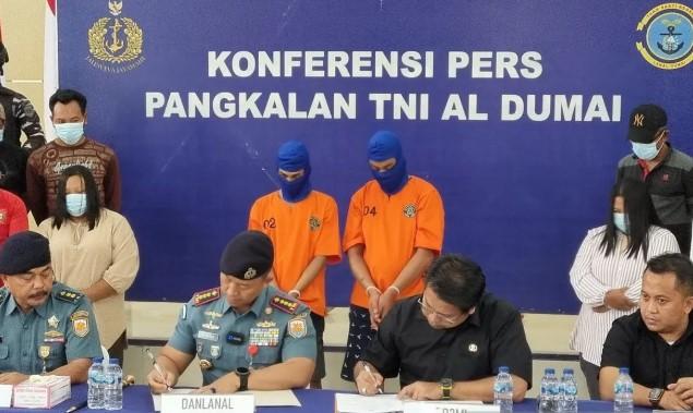 19 PMI Ilegal Tujuan Malaysia Diserahkan ke BP3MI Riau, Dua Pelaku Ditangkap