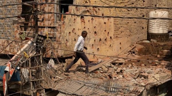 Ledakan Terdengar di Kashmir Saat India-Pakistan Baru Gencatan Senjata