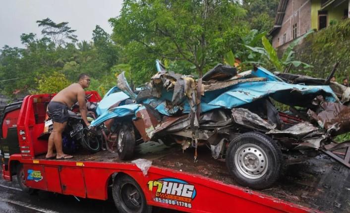 Anggota DPR Minta Polisi Usut Tuntas Kecelakaan Tewaskan 11 Guru di Purworejo
